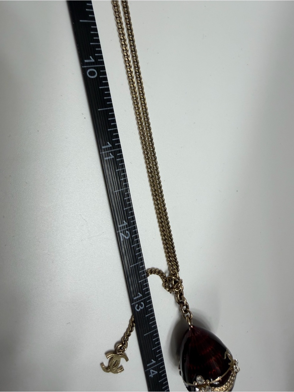 Vintage CHANEL Gold-Tone Chain Necklace with Gripoix Pendant - 08 A (2008) W/COA - Picture 7 of 7
